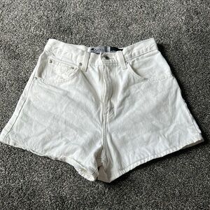 Levi’s jean shorts